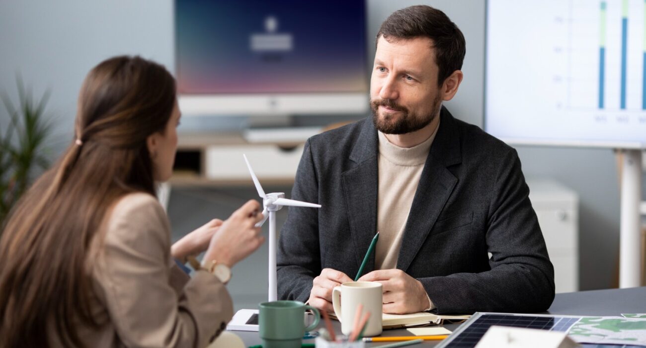 The Role of an Investment Advisor in Building Your Portfolio
