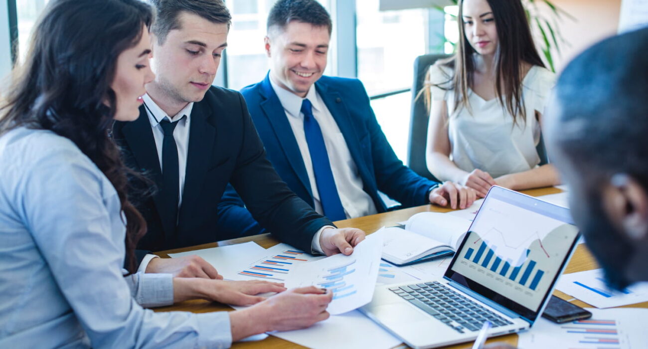 Get Solutions With Financial Company Toronto